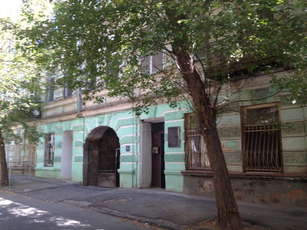 Alaroid'S Gt Lägenhet Tbilisi Exteriör bild